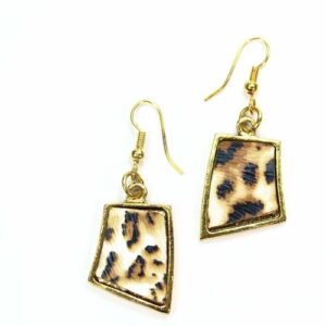 Leopard Design Pendant Necklace Set