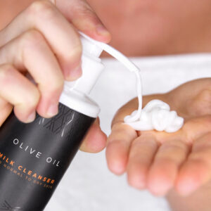 Calithea Natural, Organic Olive Oil Milk Cleanser